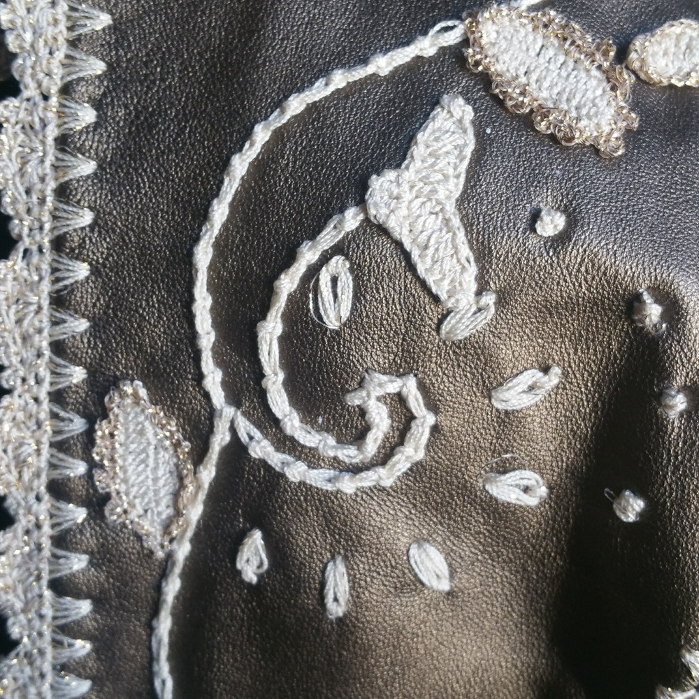 Oscar by Oscar de la Renta Bronze Leather Stunning - Picture 8 of 8